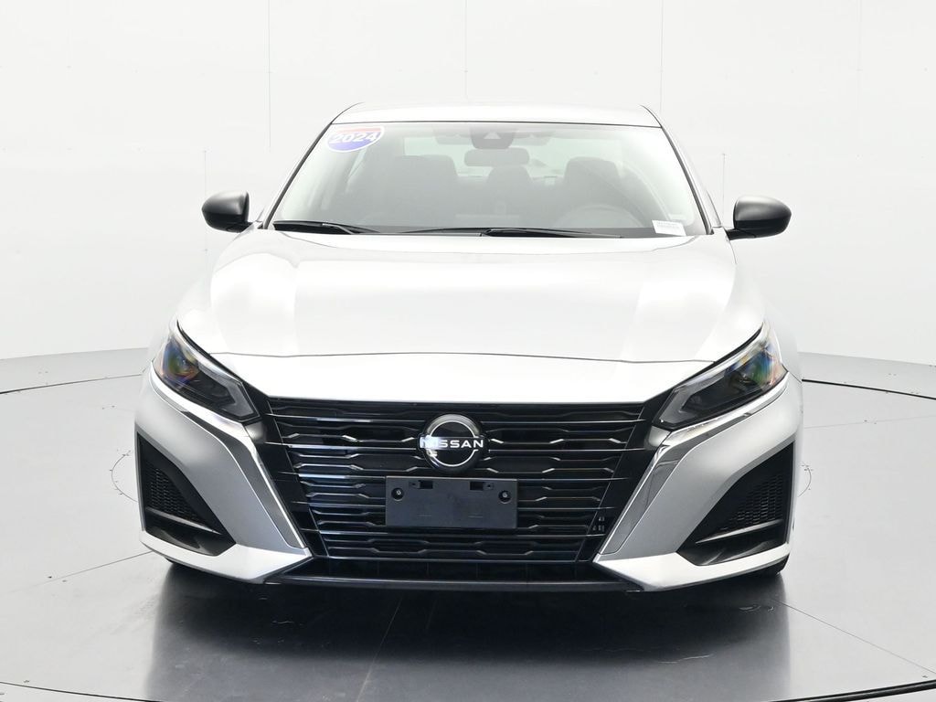 Certified 2024 Nissan Altima 2.5 SV Sedan