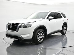 2025 Nissan Pathfinder SL SUV