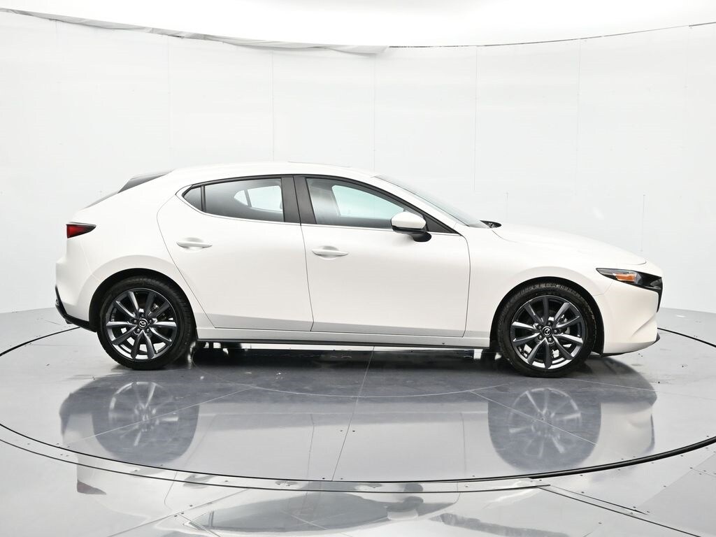 2024 Mazda Mazda3 Hatchback 2.5 s Preferred photo 4