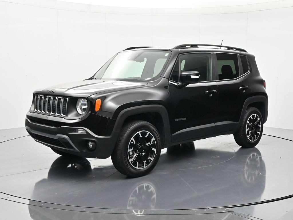 Used 2023 Jeep Renegade Latitude SUV