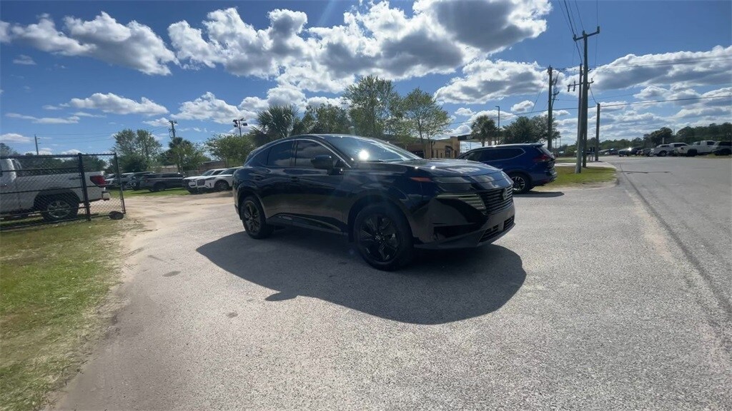 2025 Nissan Murano SV photo 2