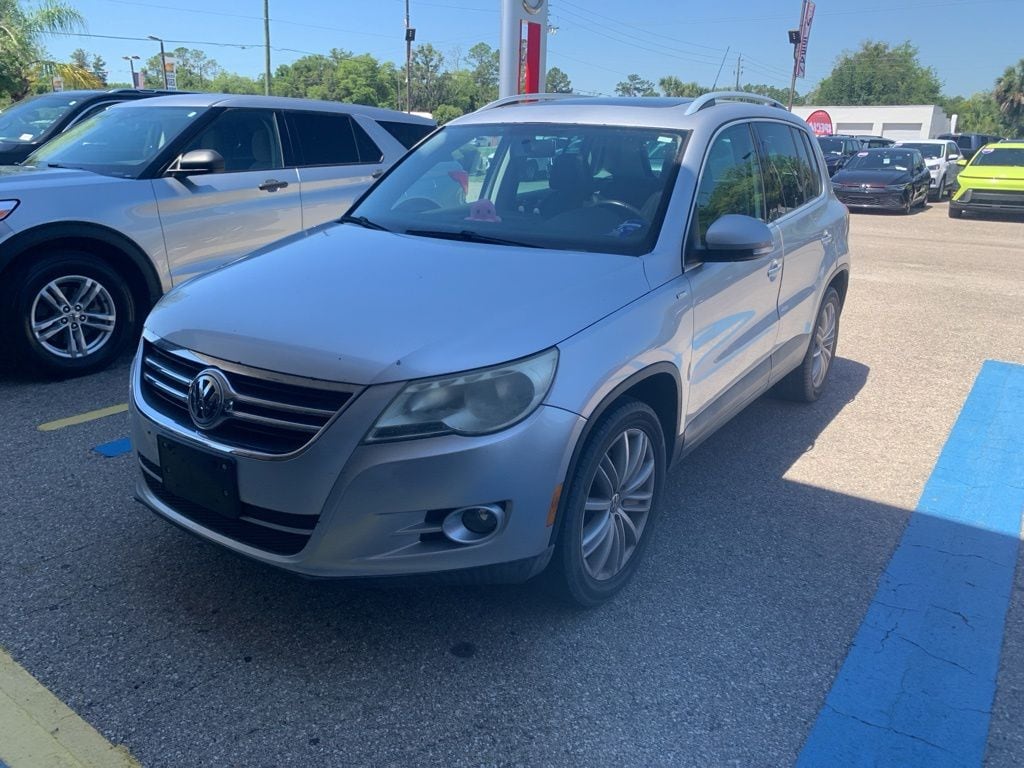 Used 2010 Volkswagen Tiguan SUV