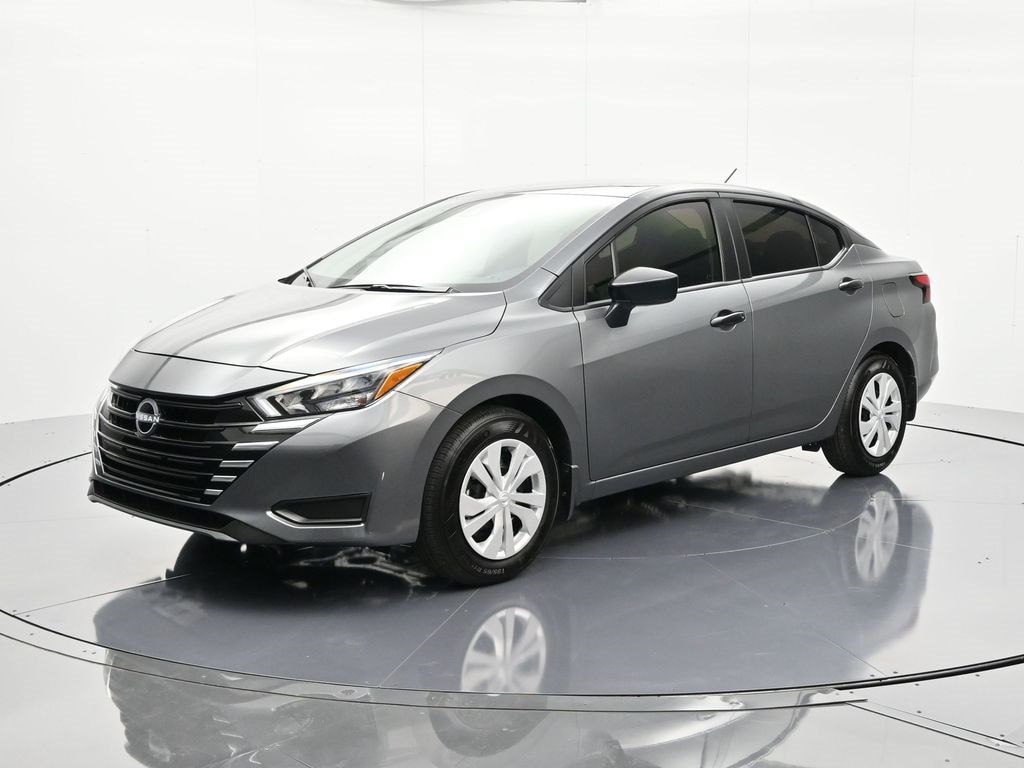 New 2025 Nissan Versa 1.6 S Sedan