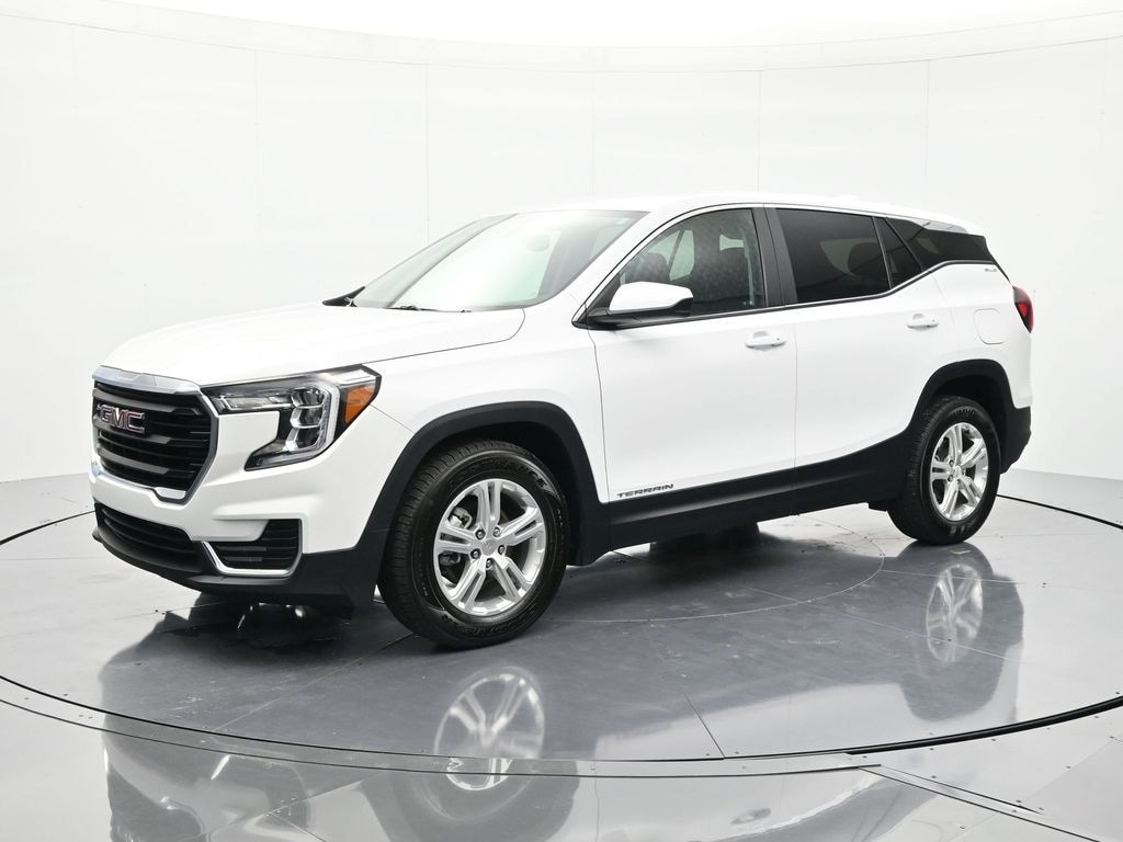 Used 2024 GMC Terrain SLE SUV