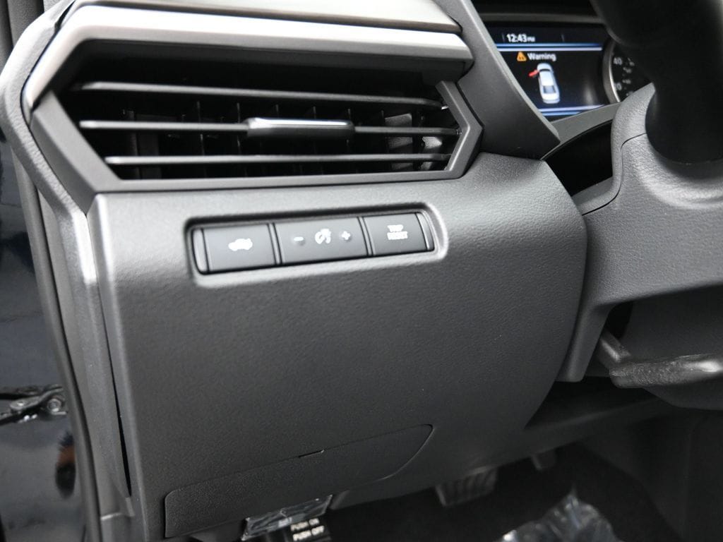 2025 Nissan Altima SV - Photo 12