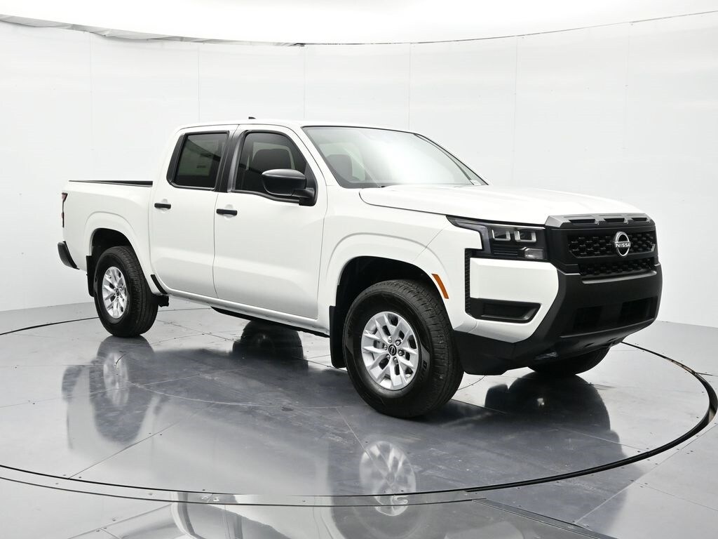 2026 Nissan Frontier S photo 3