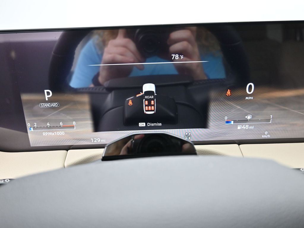 2025 Nissan Armada Platinum - Photo 16