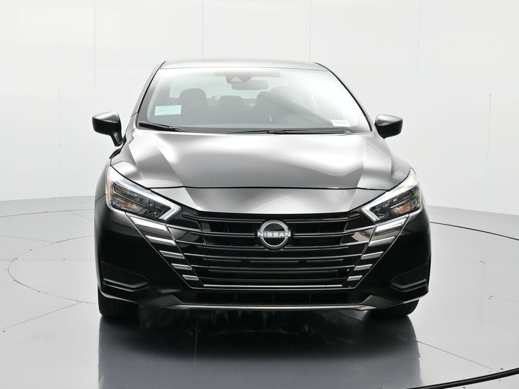 New 2025 Nissan Versa 1.6 SV Sedan