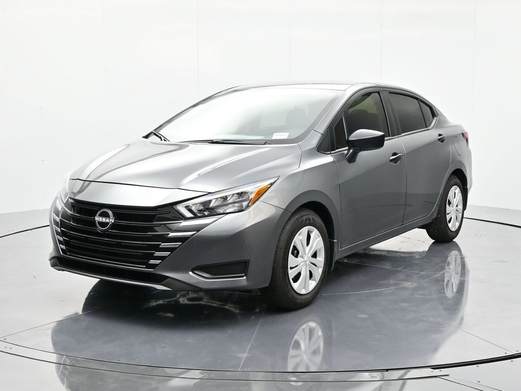 2025 Nissan Versa Sedan S's photo