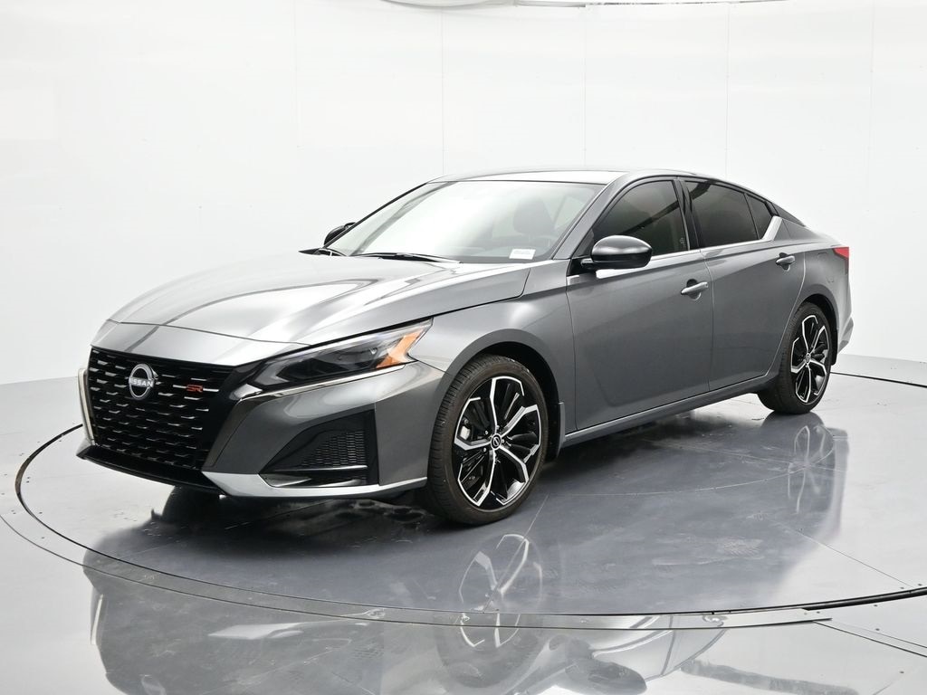 2025 Nissan Altima Sedan 