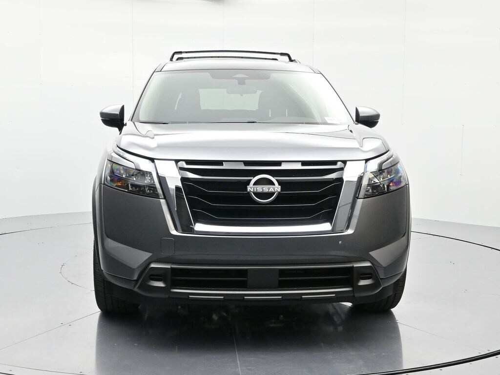 New 2025 Nissan Pathfinder SV SUV