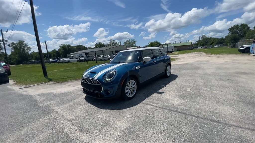 2022 Mini Clubman Base S photo 2