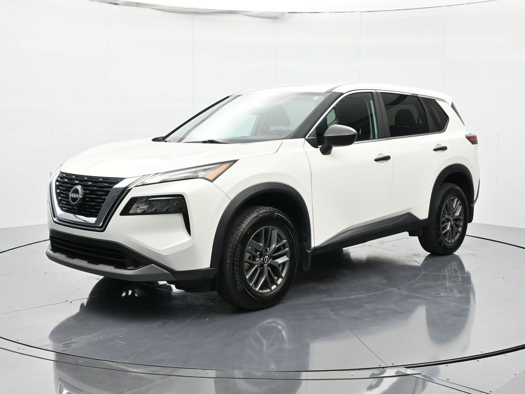 Used 2023 Nissan Rogue S SUV