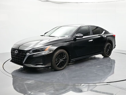 2025 Nissan Altima SV Sedan