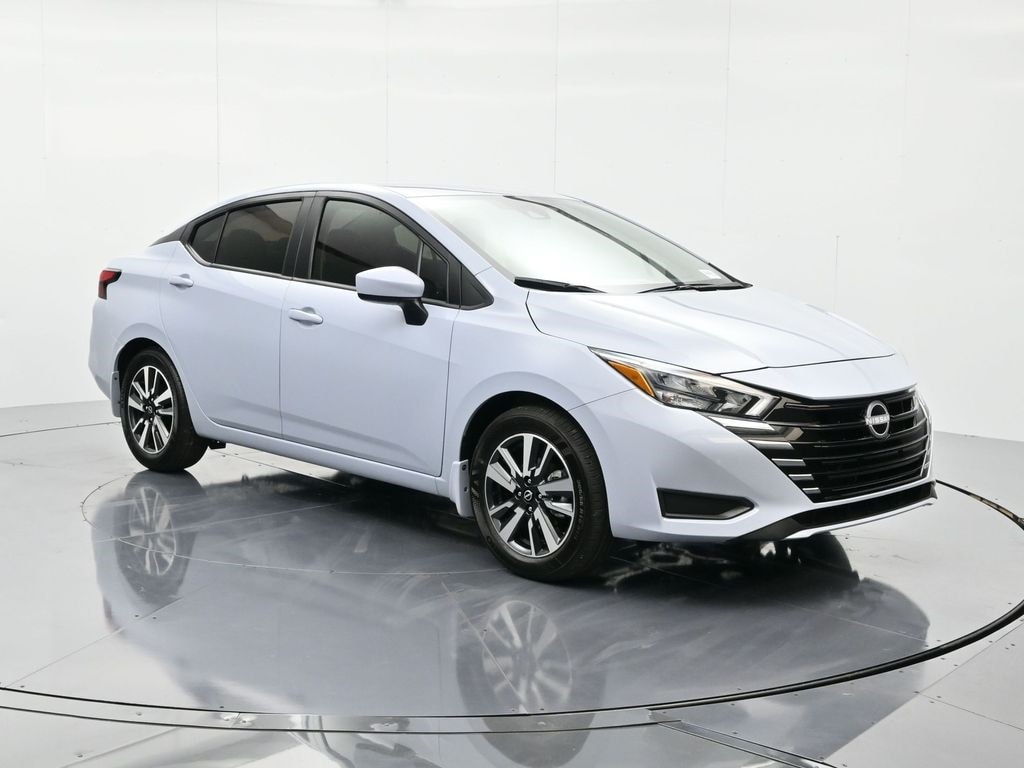 New 2025 Nissan Versa 1.6 SV Sedan
