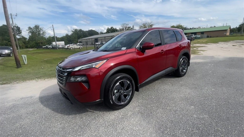 2026 Nissan Rogue SV photo 4