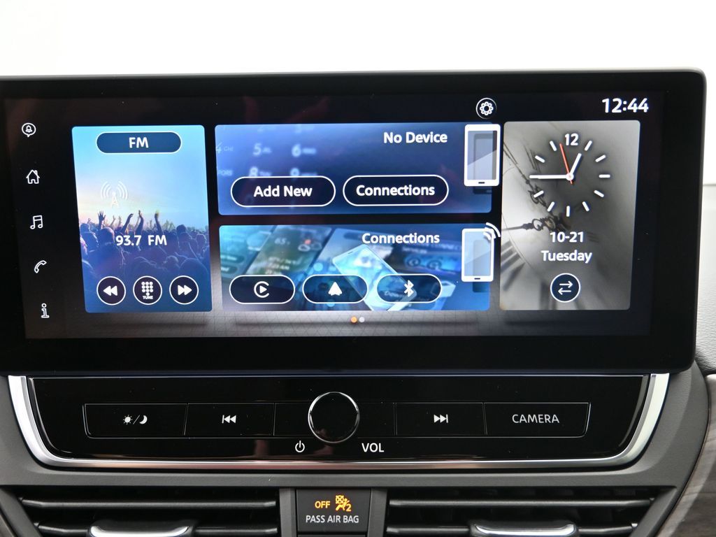 2025 Nissan Altima SV - Photo 16