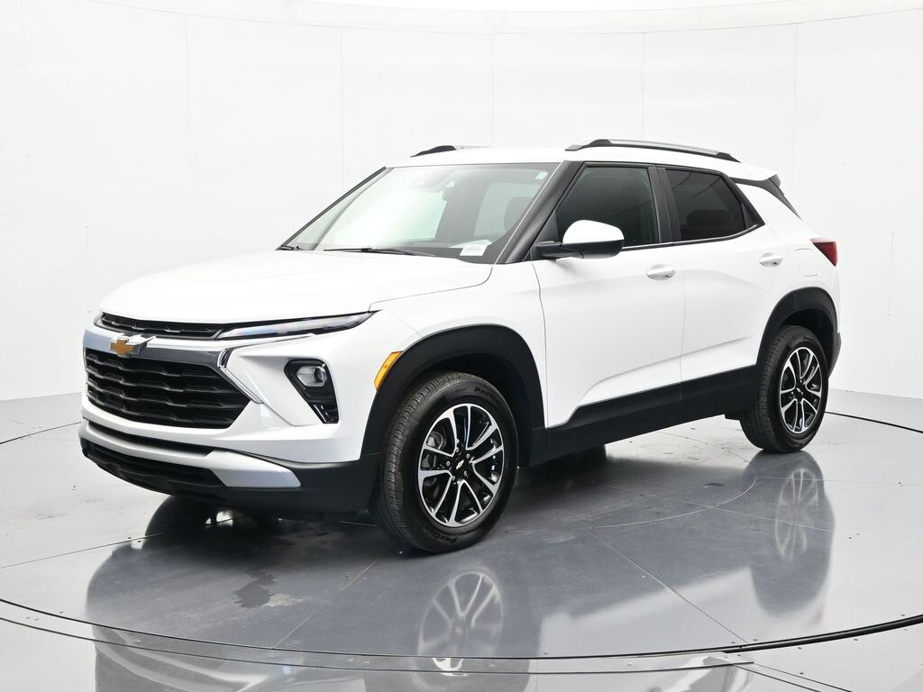 Used 2025 Chevrolet Trailblazer LT SUV