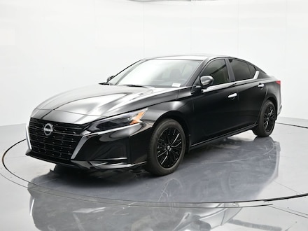 2025 Nissan Altima SV Sedan