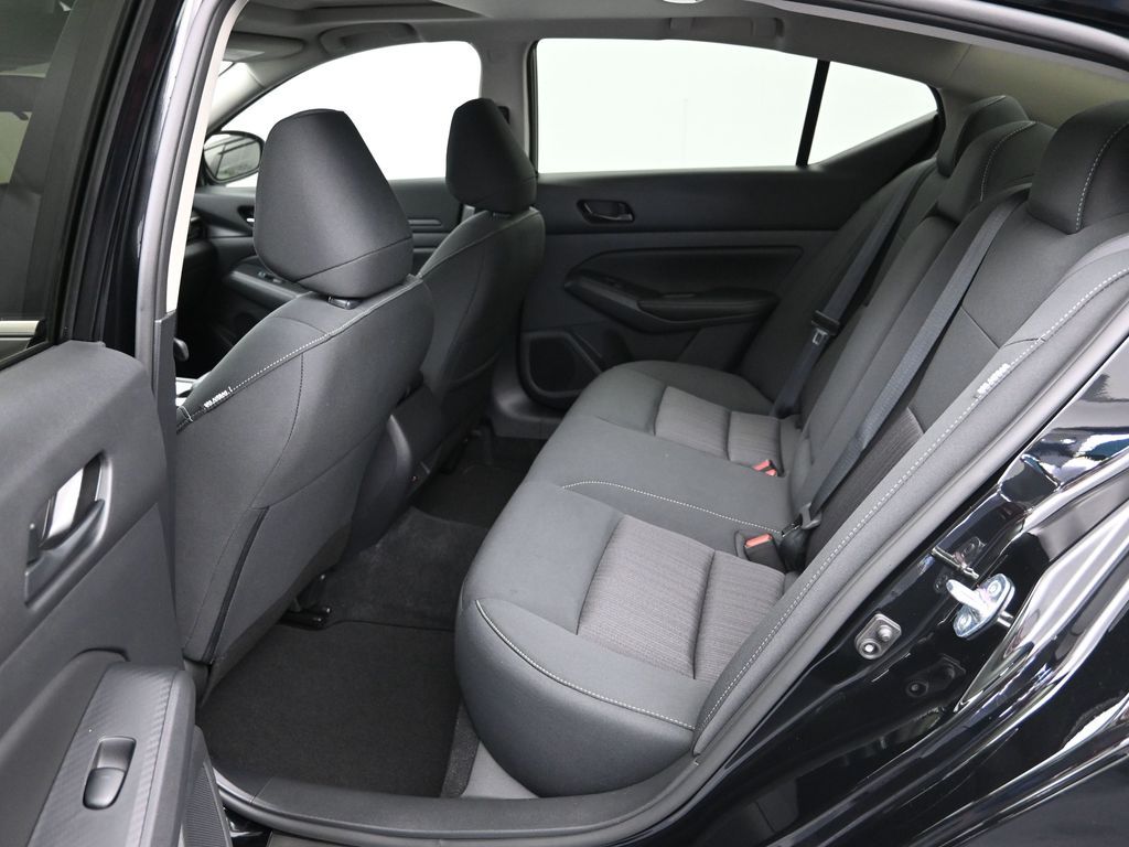2025 Nissan Altima SV - Photo 23
