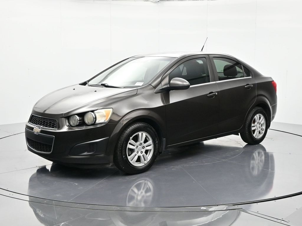 2014 Chevrolet Sonic LT's photo