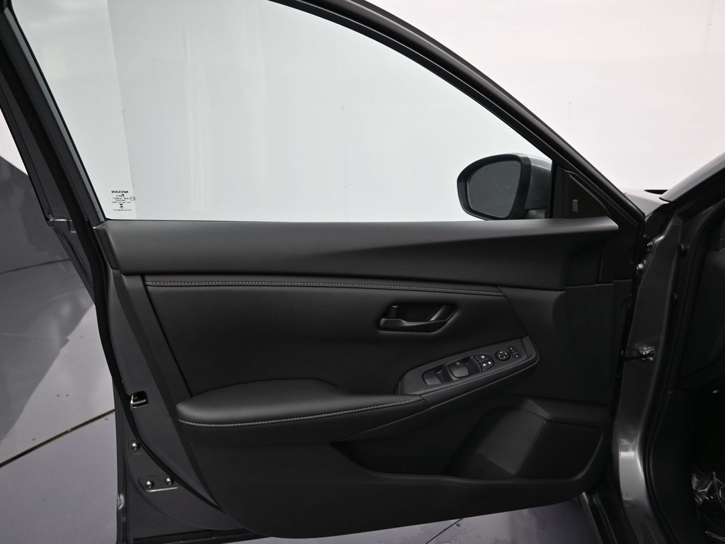 2025 Nissan Sentra S - Photo 12