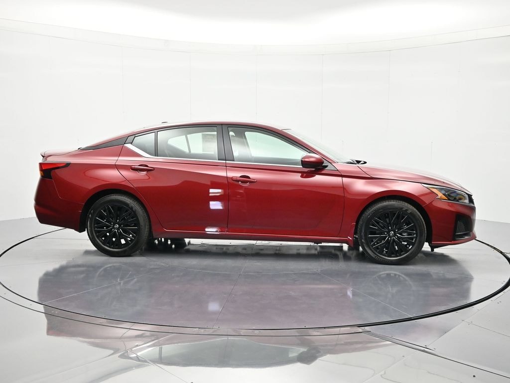 New 2026 Nissan Altima SV Sedan