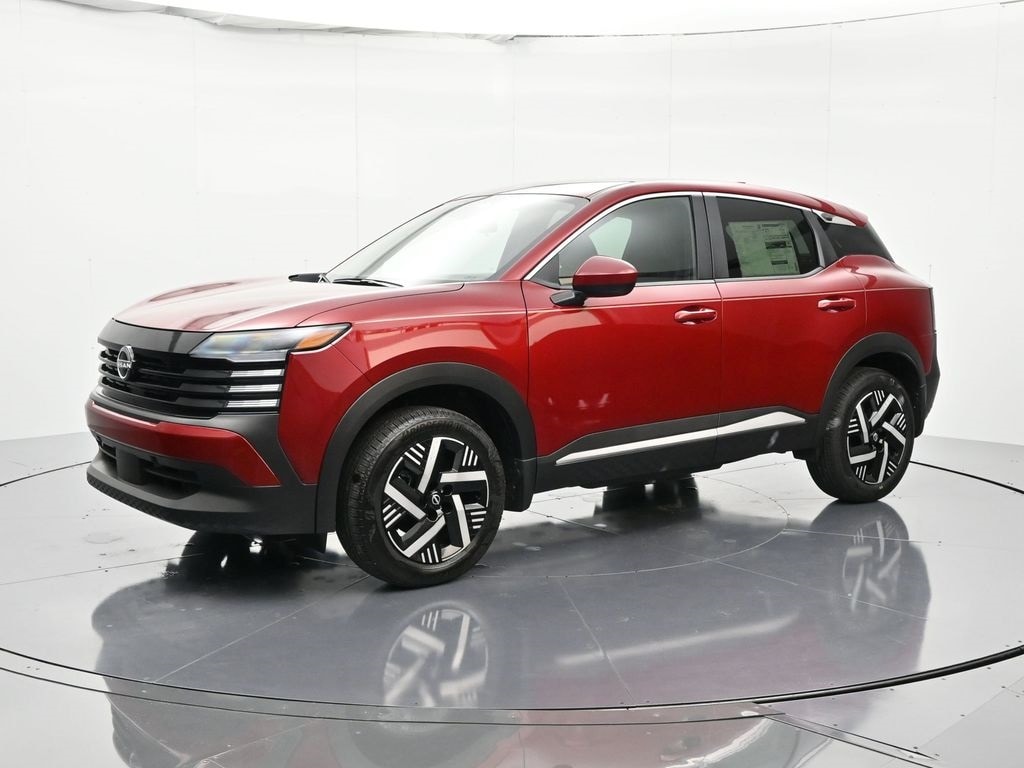 2025 Nissan Kicks SV's photo