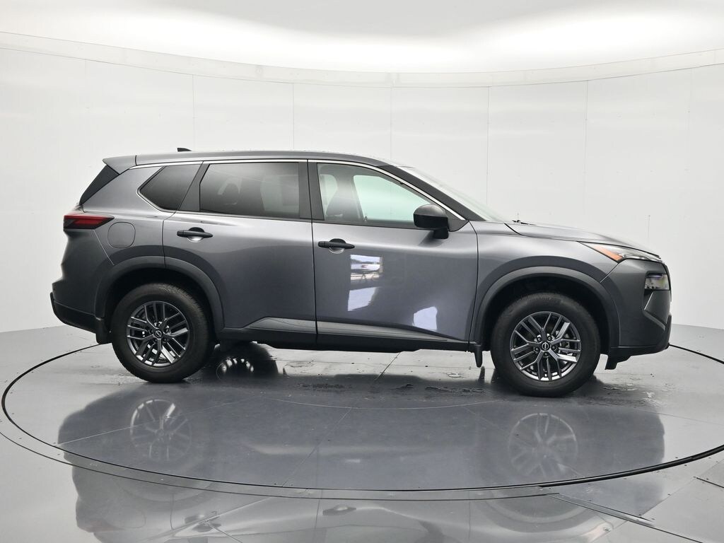 Used 2024 Nissan Rogue S SUV
