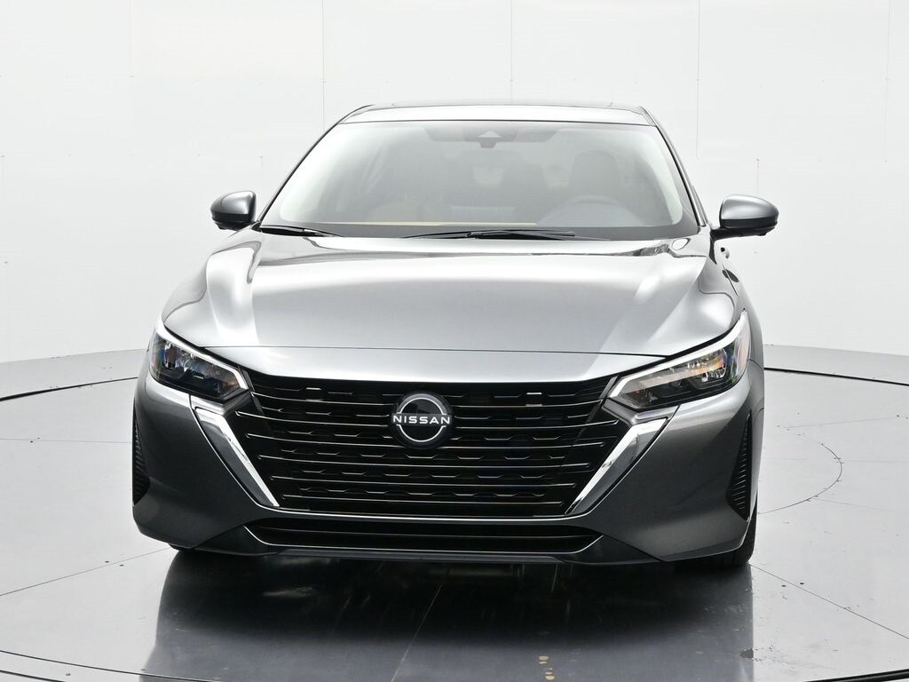 2025 Nissan Sentra SV photo 2