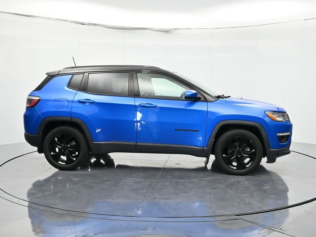 Used 2019 Jeep Compass Latitude FWD SUV