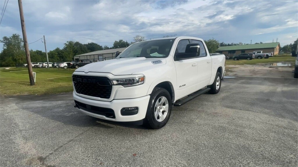 2025 Ram 1500 Big Horn Lone Star photo 3