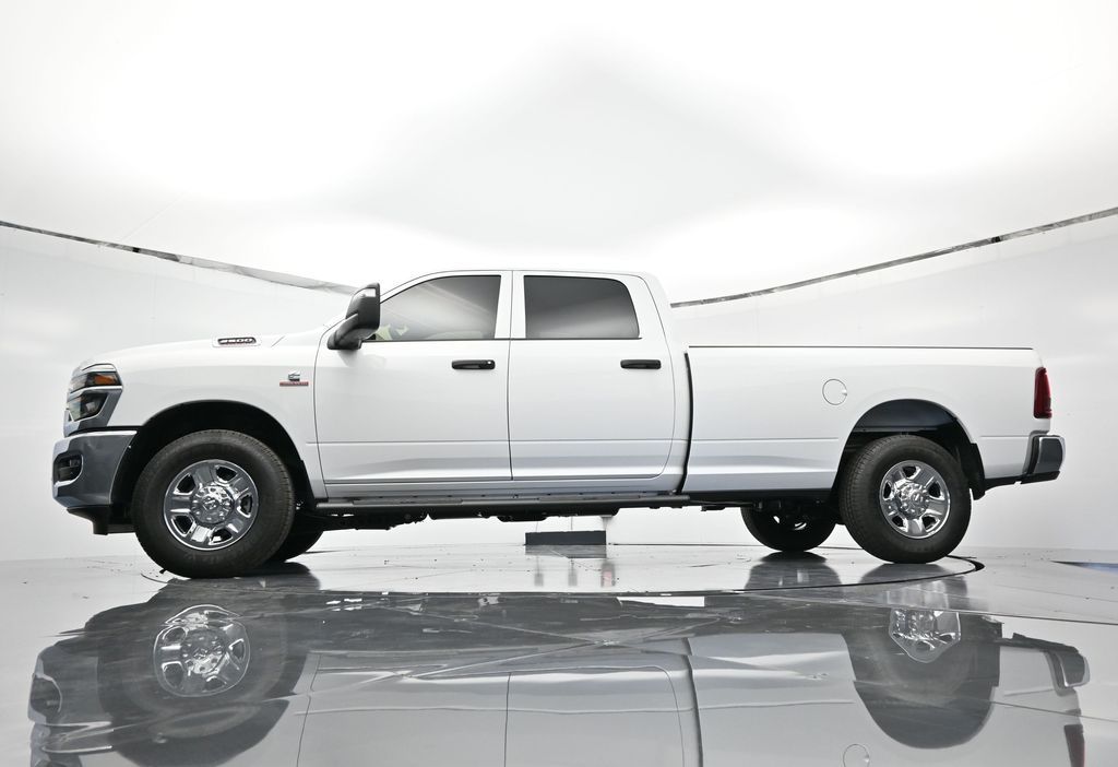 2026 RAM 2500 Tradesman - Photo 43