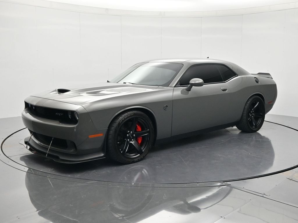 Used 2017 Dodge Challenger SRT Hellcat Coupe