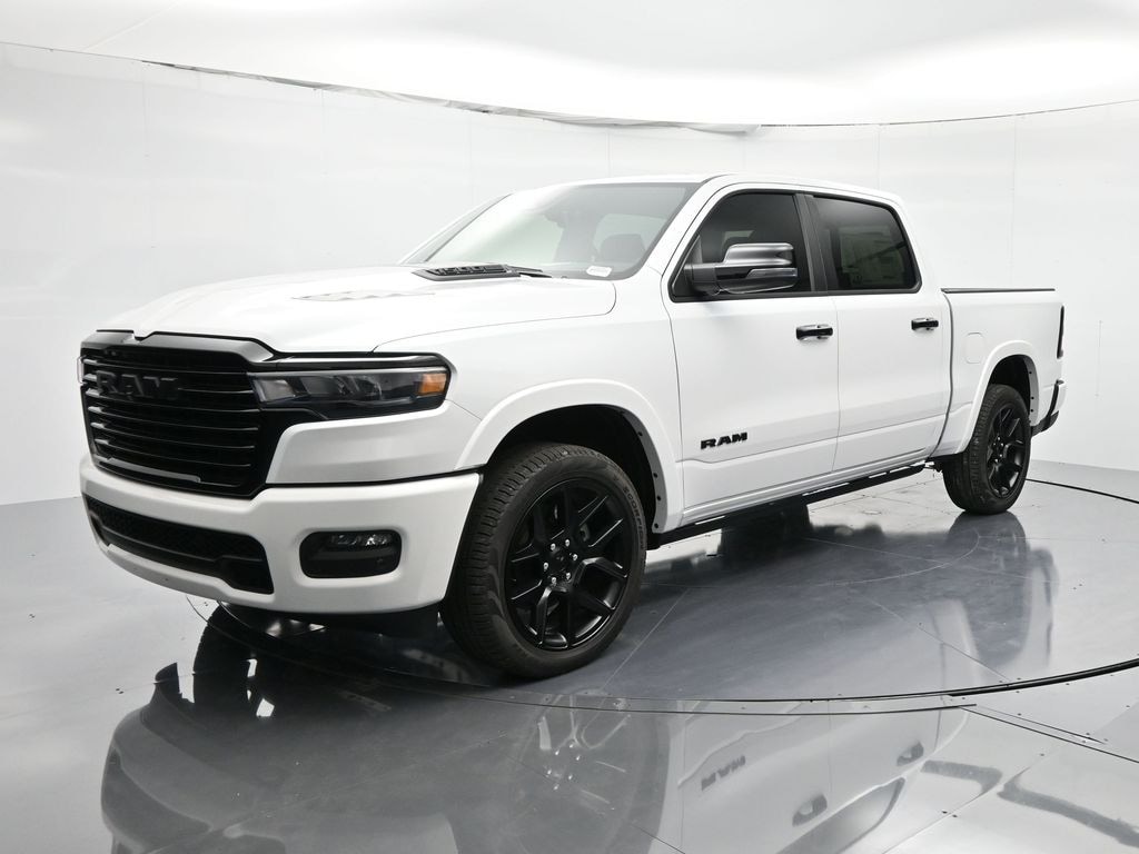 New 2025 Ram 1500 LARAMIE CREW CAB 4X4 5'7 BOX Pickup
