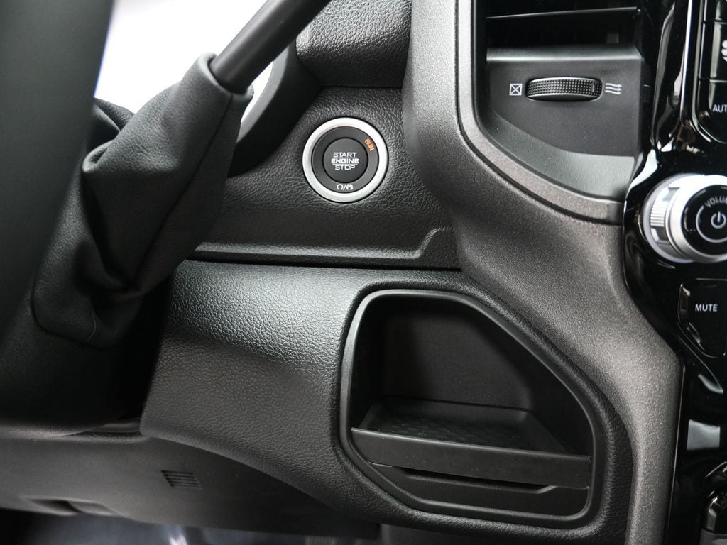 2026 RAM 2500 Tradesman - Photo 16