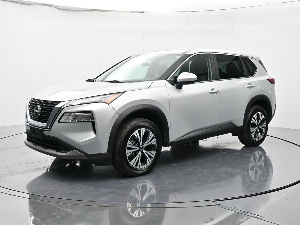 2023 Nissan Rogue SV's photo