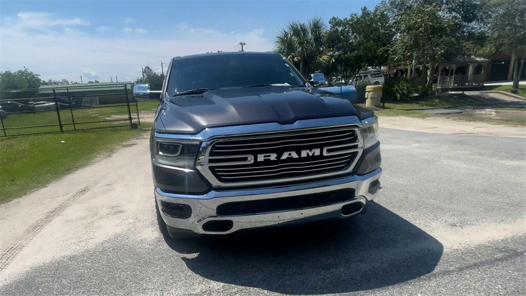 2023 Ram 1500 Laramie photo 3