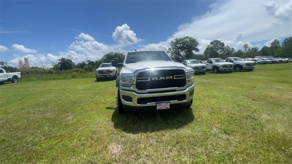 New 2023 Ram 4500 Chassis Cab 4500 SLT CHASSIS REGULAR CAB 4X2 60' CA Pickup