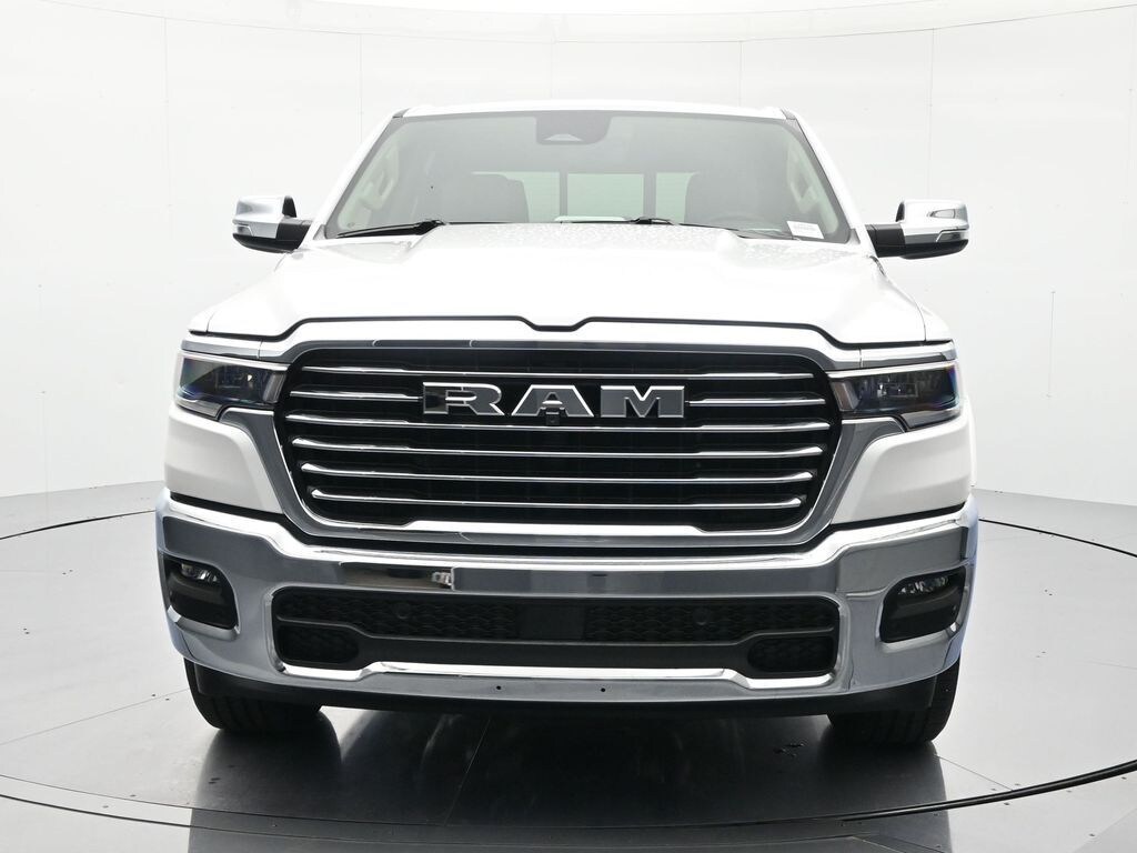 New 2026 Ram 1500 LARAMIE CREW CAB 4X4 5'7 BOX Pickup