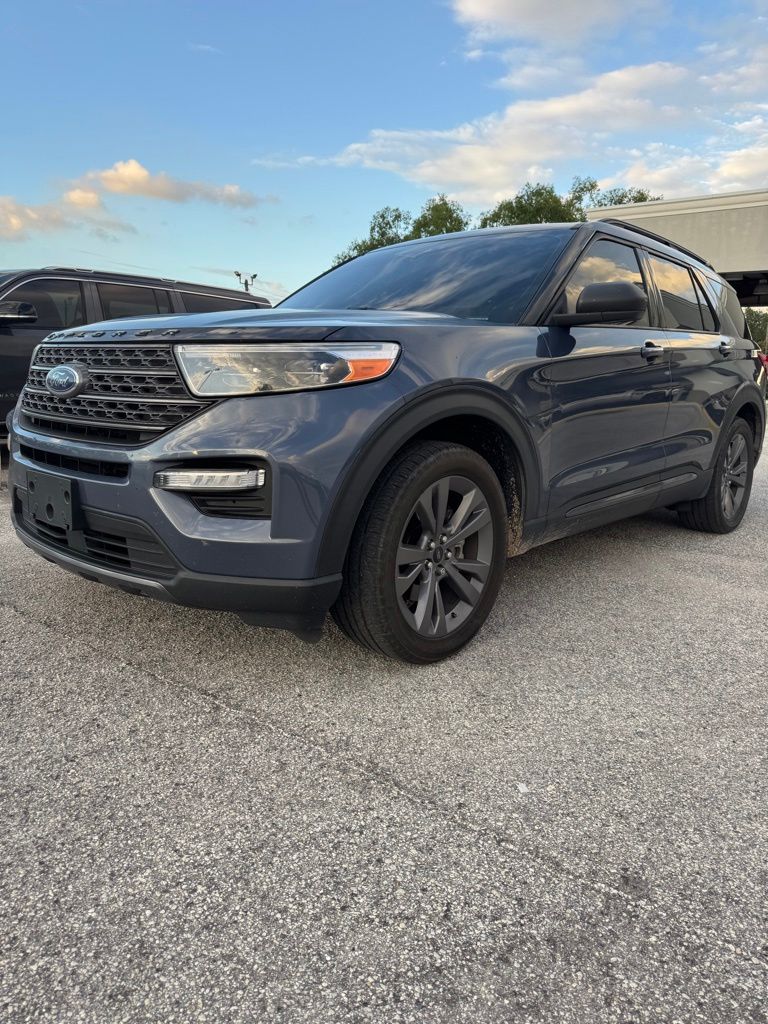 2021 Ford Explorer XLT RWD's photo