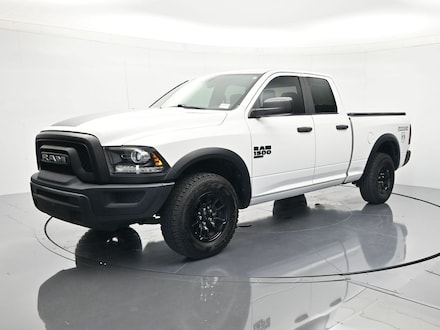 2022 Ram 1500 Classic SLT Truck Quad Cab