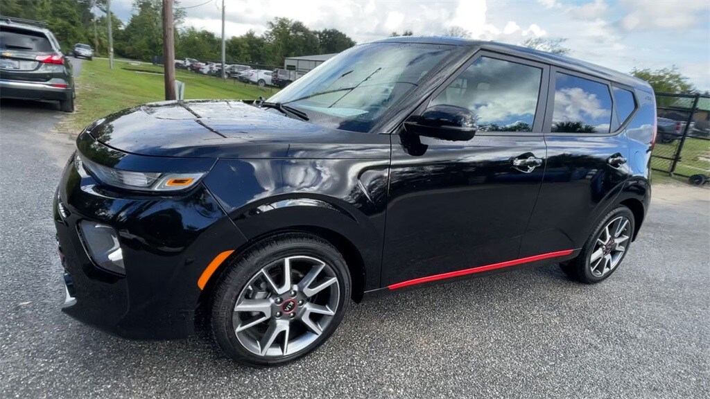 2021 Kia Soul GT-Line photo 4