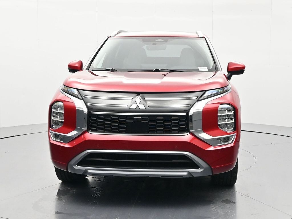 Used 2025 Mitsubishi Outlander SEL SUV