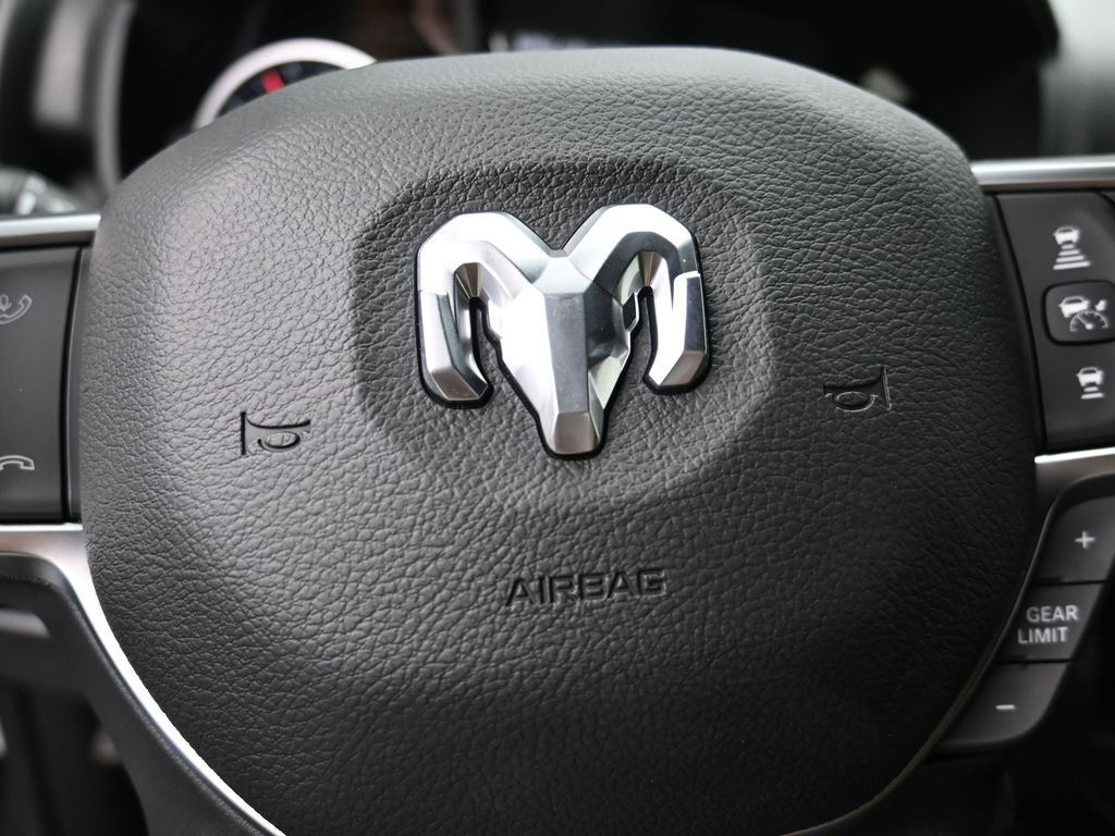 2026 RAM 2500 Tradesman - Photo 14
