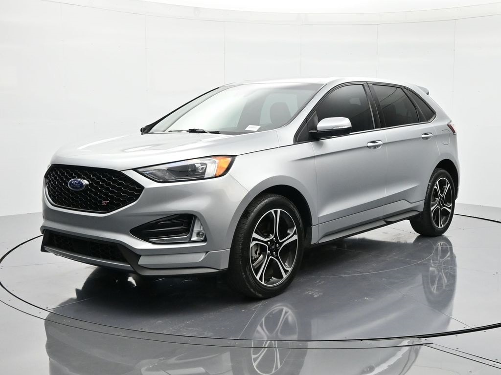 2020 Ford Edge ST