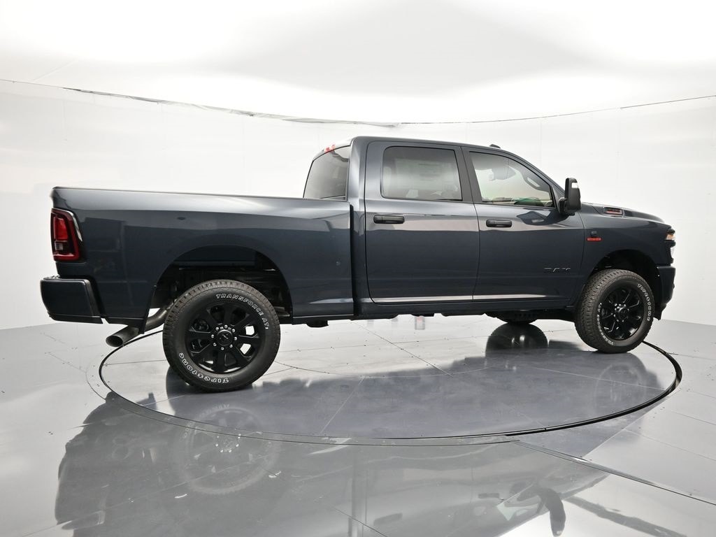 New 2026 Ram 2500 BIG HORN CREW CAB 4X4 6'4 BOX Pickup
