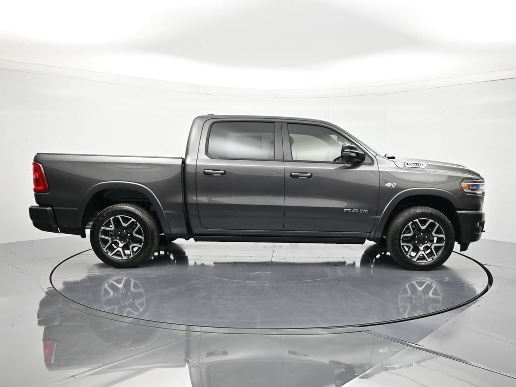 New 2026 Ram 1500 LARAMIE CREW CAB 4X4 5'7 BOX Pickup