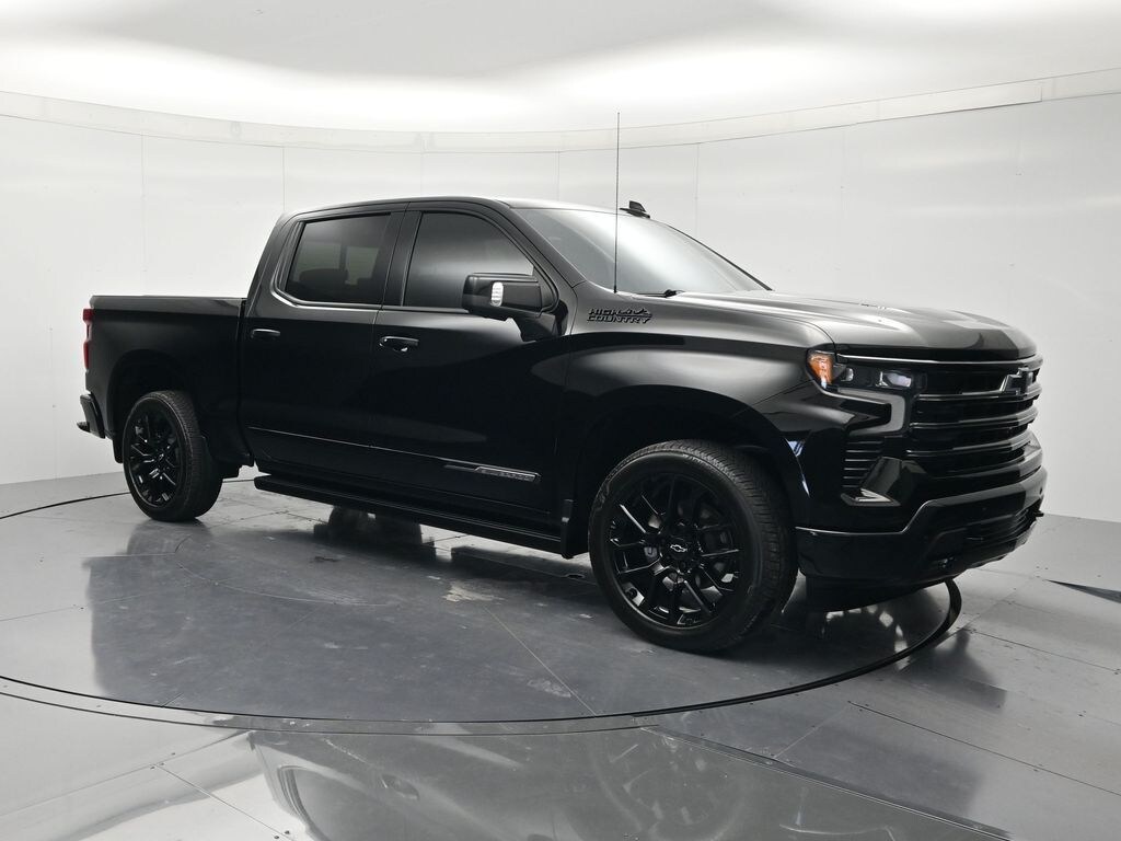 Used 2026 Chevrolet Silverado 1500 High Country Truck Crew Cab