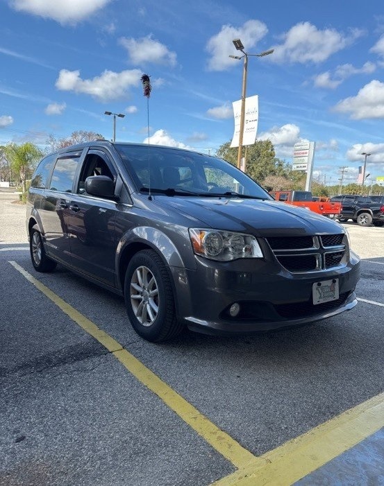 2019 Dodge Grand Caravan SXT's photo
